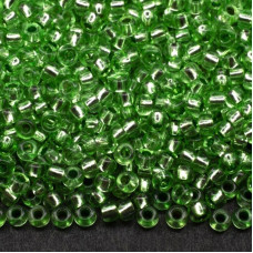 18256 10/0 чеський бісер Preciosa, 50 г, зелений, кристальний з блискучим срібним отвором