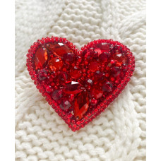 AD-245 Абрис Арт Набір для вишивки бісером - Брошка Серденько 53x47 мм AD-245 Абрис Арт Набір для вишивки бісером - Брошка Серденько 53x47 мм