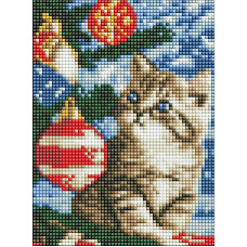 AMM1007 Ideyka Алмазна мозаїка без підрамника - Кошеня під ялинкою, 15x20 см (квадратні,повна), (Ідейка AMM1007)