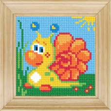 B48 Чарівниця Набір для вишивки друкованим xрестиком - Весела равлик 10x10 см (сxема на страміне)