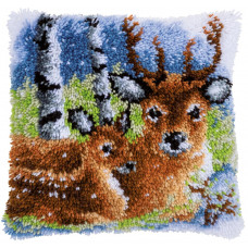 PN-0153593 Deer in the snow. Килимок. Vervaco. Набір для вишивки