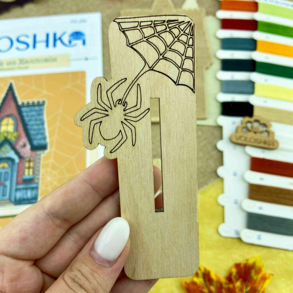 VW_008 Voloshka Набір для вишивки рахунковим хрестиком по дереву - Іграшка Будинок на Хелловін 12x18 см VW_008 Voloshka Набір для вишивки рахунковим хрестиком по дереву - Іграшка Будинок на Хелловін 12x18 см