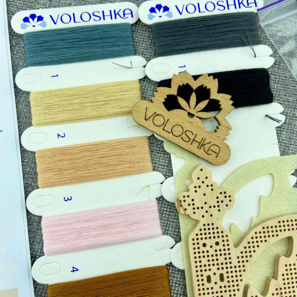 VW_009 Voloshka Набір для вишивки рахунковим хрестиком по дереву - Іграшка Кажан Хелловін 12,5x13,6 см VW_009 Voloshka Набір для вишивки рахунковим хрестиком по дереву - Іграшка Кажан Хелловін 12,5x13,6 см