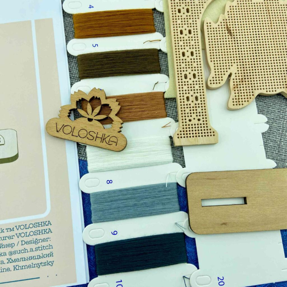 VW_009 Voloshka Набір для вишивки рахунковим хрестиком по дереву - Іграшка Кажан Хелловін 12,5x13,6 см VW_009 Voloshka Набір для вишивки рахунковим хрестиком по дереву - Іграшка Кажан Хелловін 12,5x13,6 см