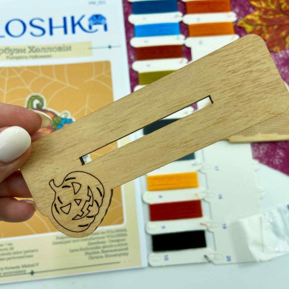 VW_011 Voloshka Набір для вишивки рахунковим хрестиком по дереву - Іграшка Гарбузи Хелловін 11,6x8 см VW_011 Voloshka Набір для вишивки рахунковим хрестиком по дереву - Іграшка Гарбузи Хелловін 11,6x8 см