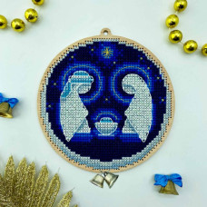 YUMI_037_WF Voloshka Набір для вишивки хрестом та бісером по дереву YuMI - Іграшка Різдвяна колиска 10,6x10,6 см